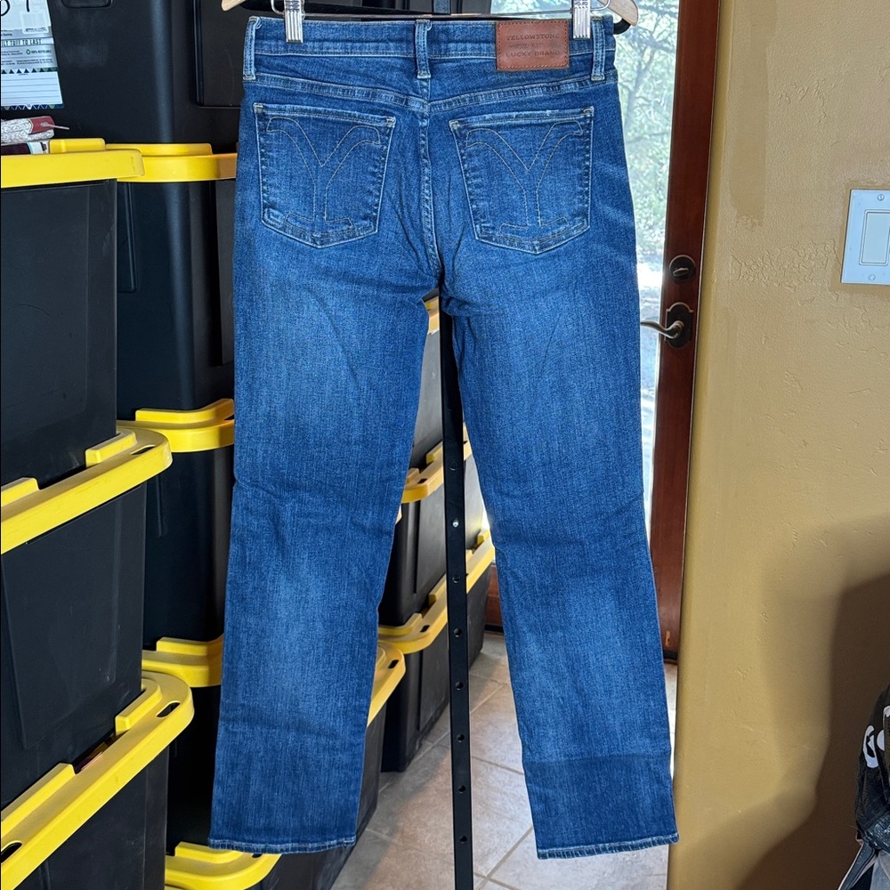 Yellowstone x Lucky Brand Sweet Mid Rise Straight Jeans Size 6 Bethany Wash Blue - Picture 11 of 15
